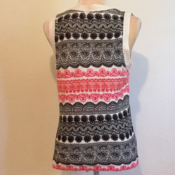 Aubergene • Classy Knit Tank - Picture 2 of 7